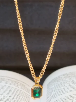 Emerald Green  Necklace.