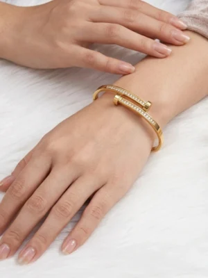 Stackable gold bangles