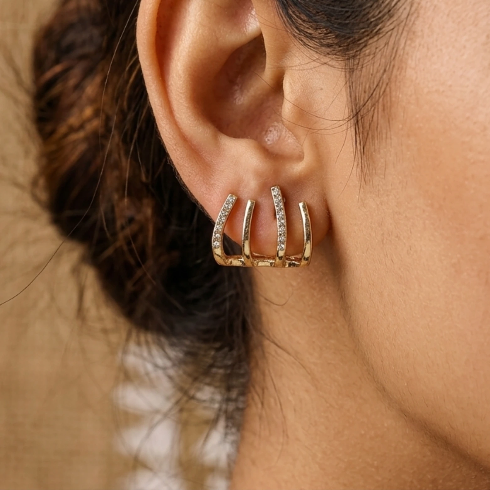 Multi-line Stud Earrings ( anti-tarnish)