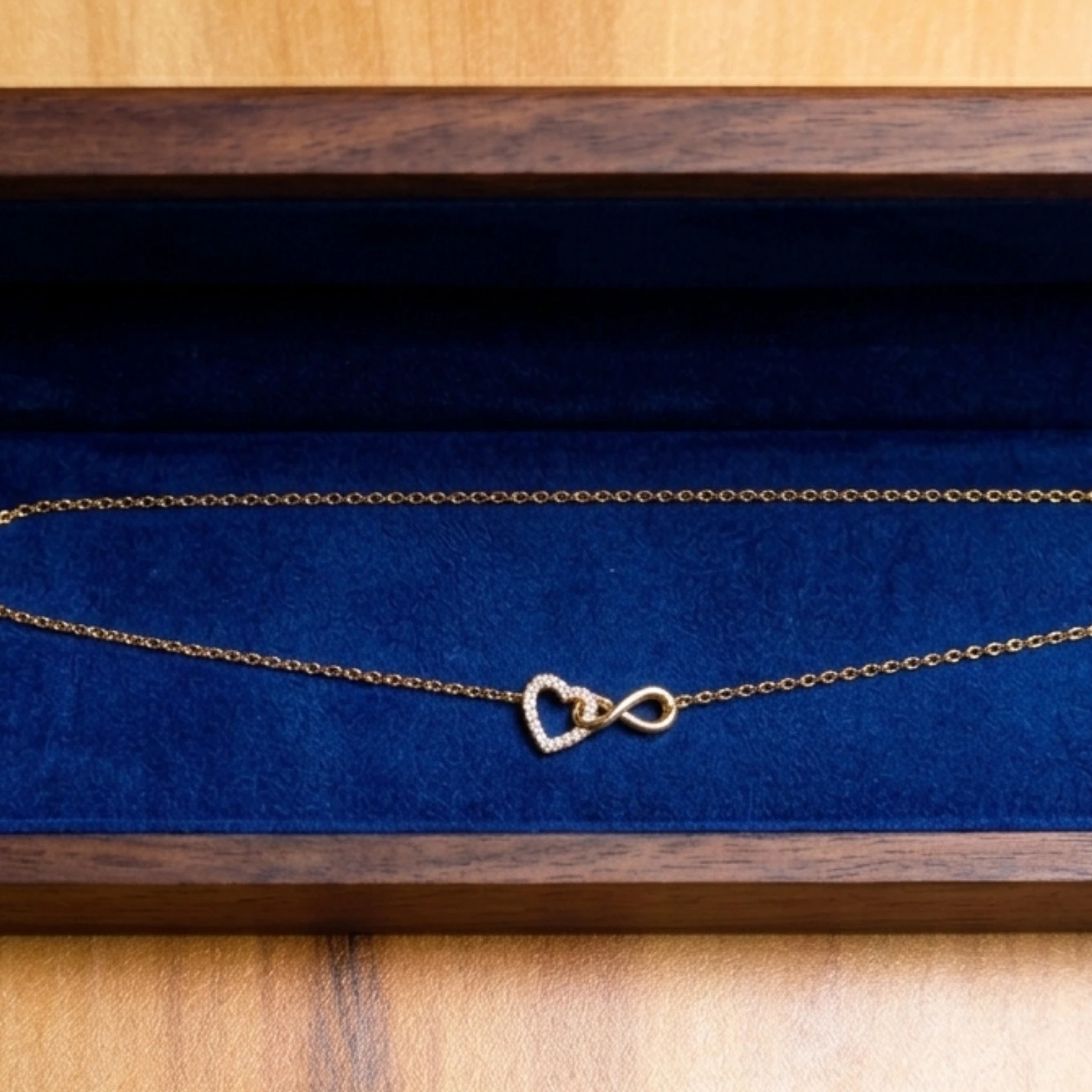 Endless Love Heart & Infinity Pendant Necklace : Anti-tarnish - Image 2