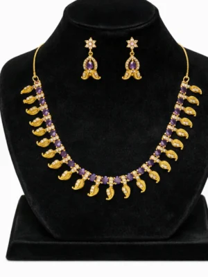 Tradition meets trend — Mango Mala Magic! 💫