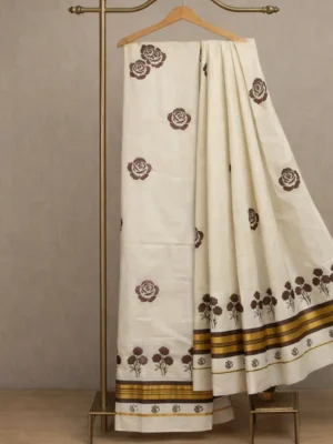 Elegant floral printed saree