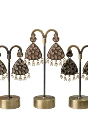 Kundan triangular jhumka